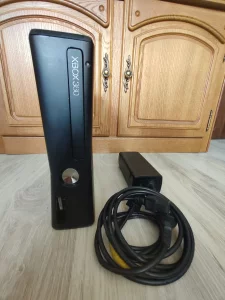 XBOX 360 Slim на запчасти