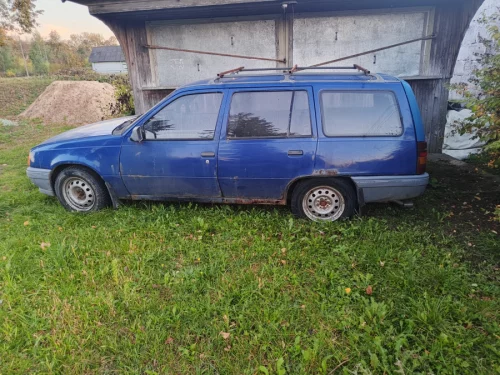 OPEL KADETT E