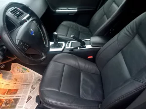 Volvo v50, 2011г
