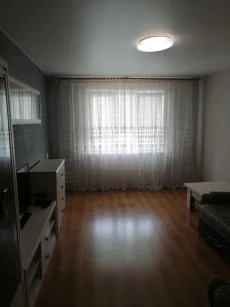 2х квартиру пр-кт Строителей 44