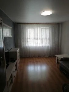 2х квартиру пр-кт Строителей 44