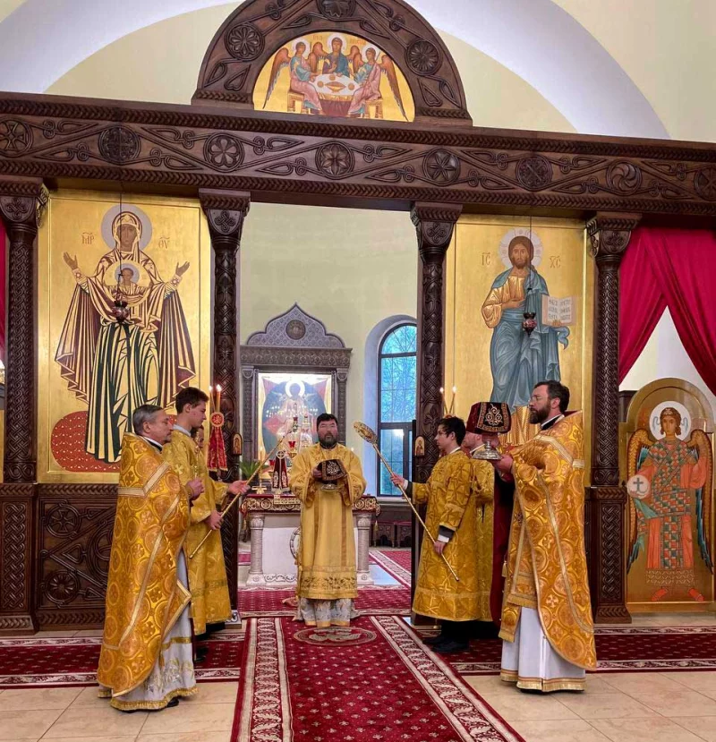 Архиерейское богослужение в Никольском кафедральном соборе г. Бобруйска