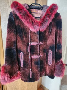 Натуральный полушубок из мутона 10 руб