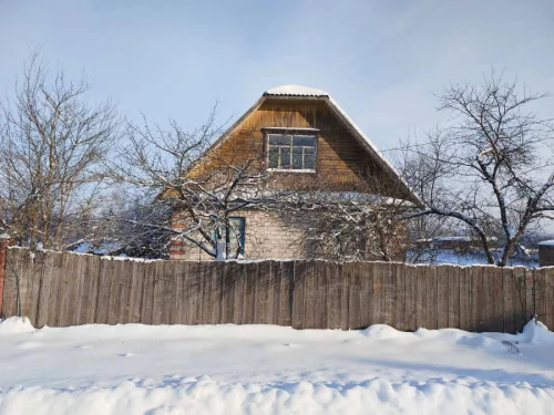 Кирпичный дом с гаражом, 20соток