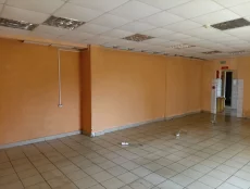 Помещение магазина под любой вид деятельности по ул. Бахарова 206