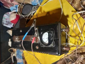 Автомобильное зарядное четыре штуки