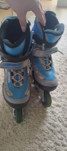 Роликовые коньки б/у