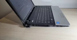 Ноутбук Acer E1-531