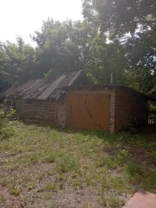 Участок с домом в жилой деревне Ясень-Каменка