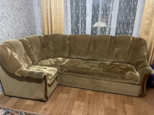Диван 100р