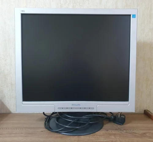 ЖК монитор 19&quot;