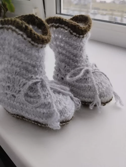 Теплые пинетки для малыша до 1 года