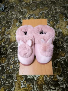 Продам тапочки женские