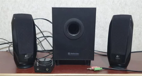 Акустика 2.1