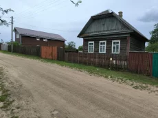 Дом, земельный участок