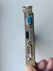 Видеокарту Palit GeForce GT610 1Gb
