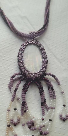 Украшение с натур перламутром