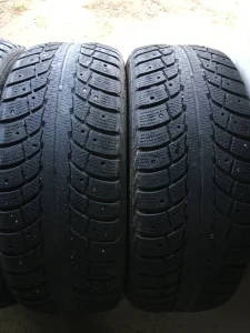 Покрышки зимние легковые 205/60/16 Gislaved