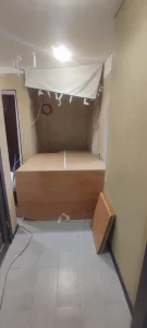 Шкаф с дверями купэ