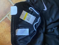 Штаны Nike новые S