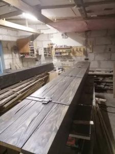 Декоративные элементы интерьера, балки, фальшбалки из массива