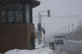 Появился светофор на пересечении ул. Рогачёвской и Могилёвской в Титовке