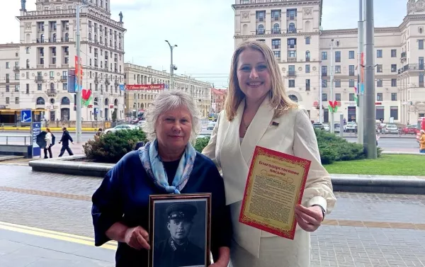 Спустя 85 лет потомки из Бобруйска и Иркутска нашли могилу лейтенанта Ахтырского
