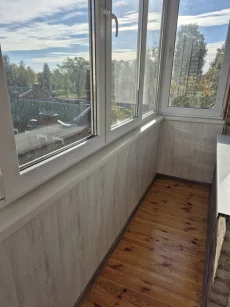 2 комнатную в центре