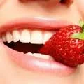 Как отбелить зубы в домашних условиях?