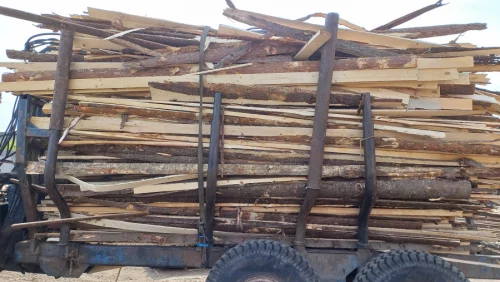 Обрезки на дрова, длинна 4-6 метра 5кубов 150р