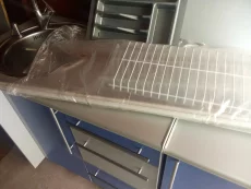 Кухню угловую Blue metallic с мойкой кранами