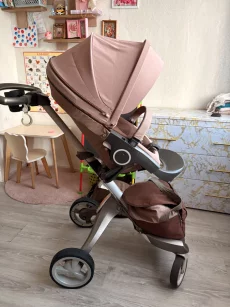 Коляска Stokke