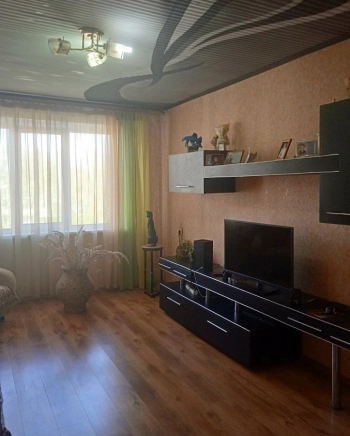 4-комн. квартира по ул. Ульяновской рядом с ТЦ Корона. 45000 у.е