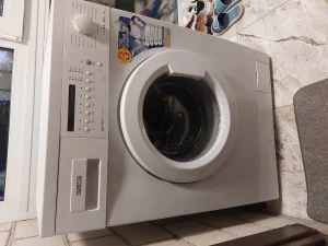 Стиралка немного б/у 500 рублей в отличном состоянии