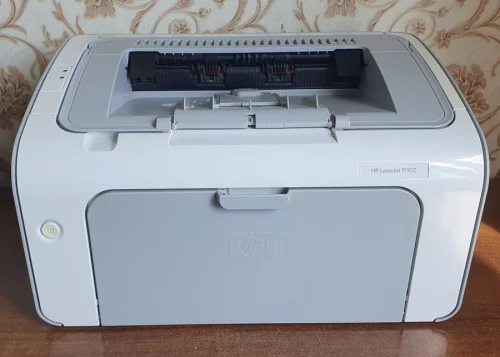 Лазерный принтер HP P1102