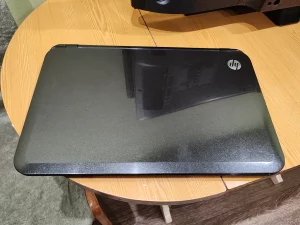 Отличный ноутбук HP 15-bs052sr