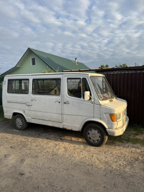Mercedes-Benz Т1 207D 80 г