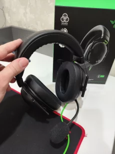 Наушники RAZER BLACKSHARK V2X