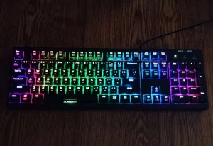 Геймерская механичеcкая клaвиатура Shаrkoon Skiller SGK30