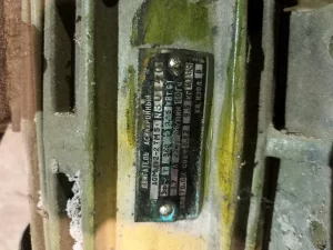 Электродвигатель 100 р