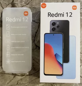 Смартфон Редми 12