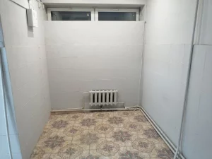 Многочисленное помещения