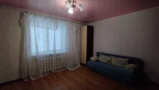 1 комн. квартиру на длительный срок