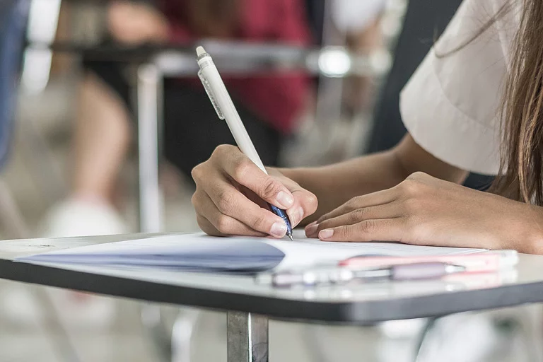 Изменены правила проведения важного экзамена для выпускников школ