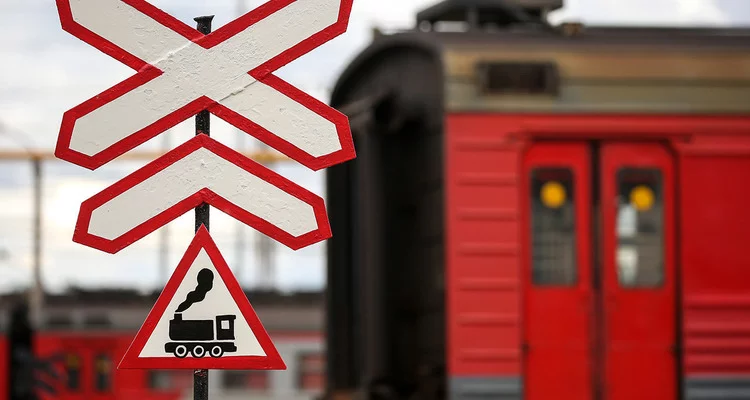 В Бобруйском районе мужчина смертельно травмирован поездом