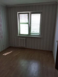 1/2 доли в двухкомнатной квартире по ул. Гоголя, д. 190