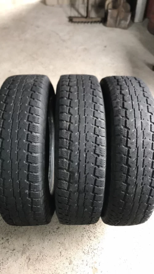 Покрышки грузолегковые 195/14с Viatti