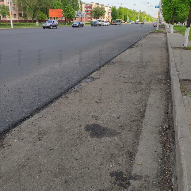 Дорогу сделали а парковку сделать забыли