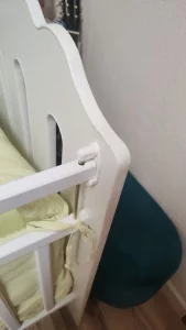 Кроватка с матрасиком