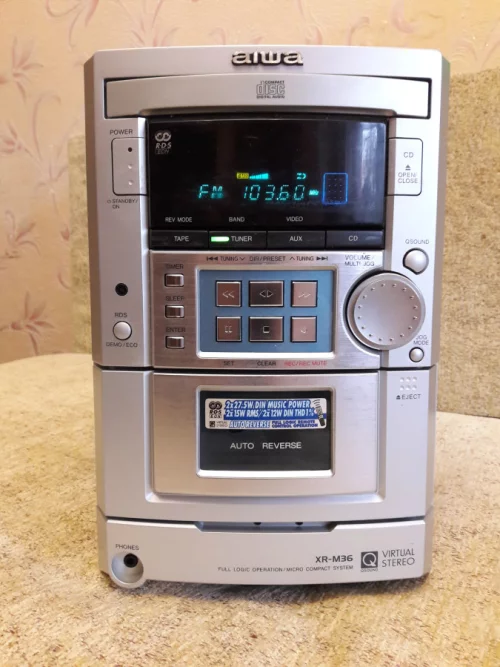 Музыкальный центр AIWA XR-M36